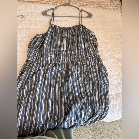 Old Navy Navy and White Striped romper - Picture 1 of 5